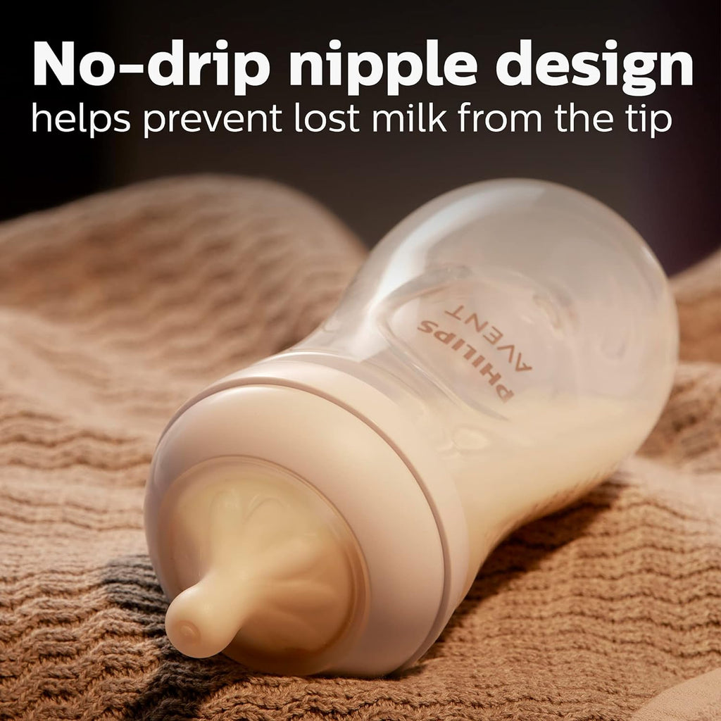 Philips Avent SCY903/66 baby bottle showing the no-drip nipple design to prevent milk wastage.