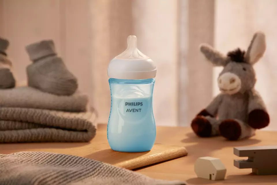 Cozy Nursery Setup with Philips Avent SCY903/21 Baby Bottle in Blue