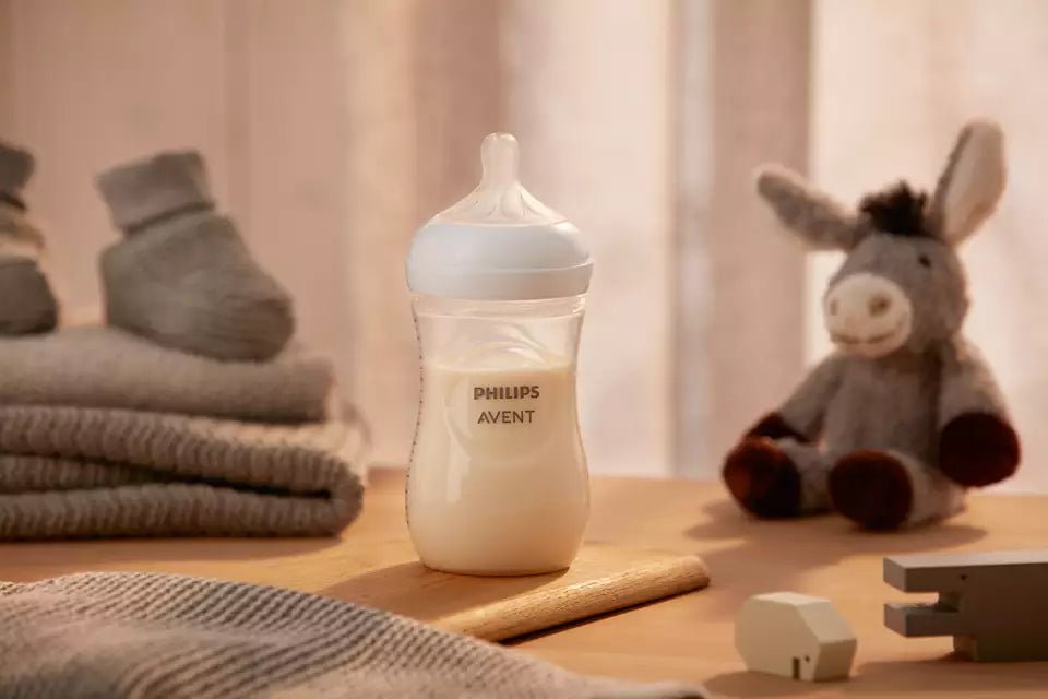 Philips Avent SCY906/01 in Home Setting for a Calm Feeding Experience