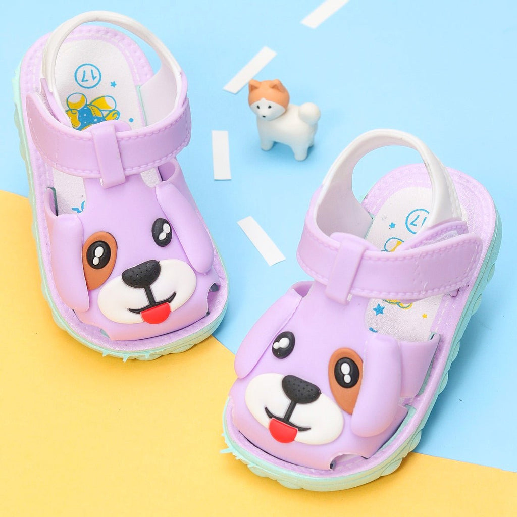 dorable purple puppy applique sandals for kids on a colorful background.