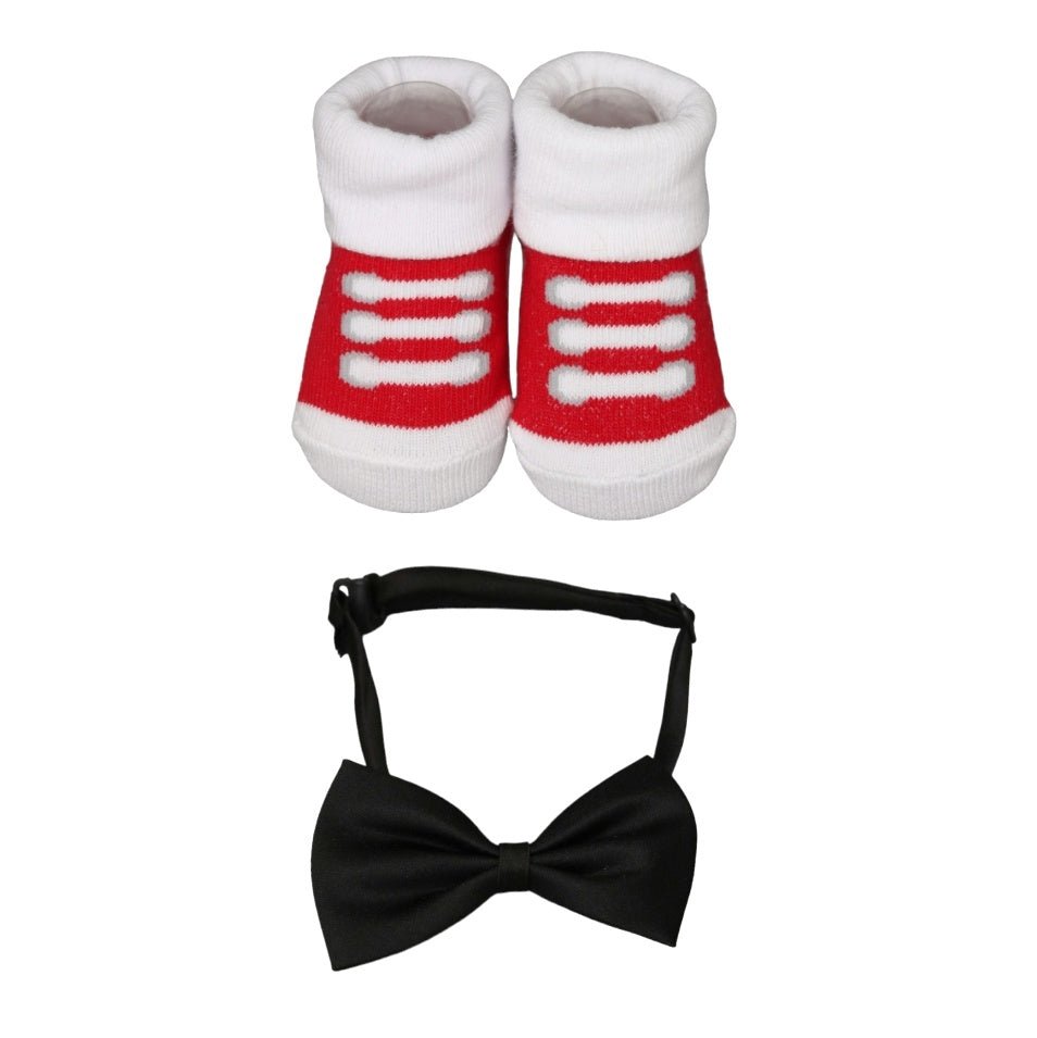 Full view of Yellow Bee's infant socks and black bow-tie set.