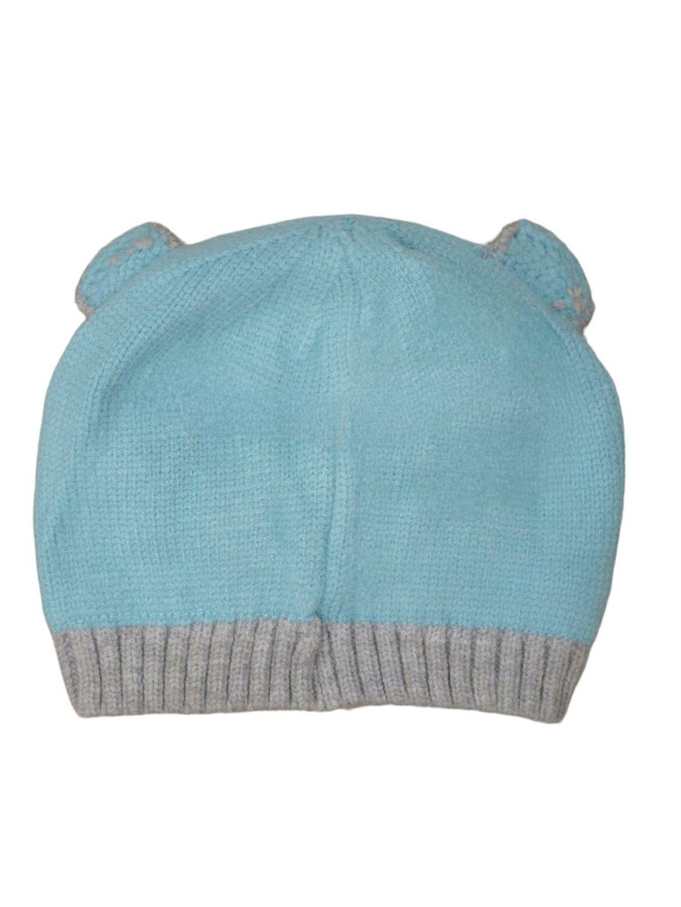 White bear-themed knitted beanie for boys on a clean background