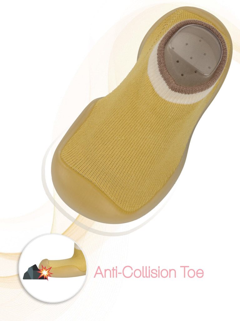 Detail view of Yellow Bee's sunny yellow toddler shoe socks showcasing the anti-collision toe.
